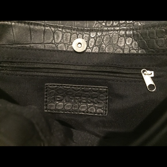 express black purse - Picture 3 of 5